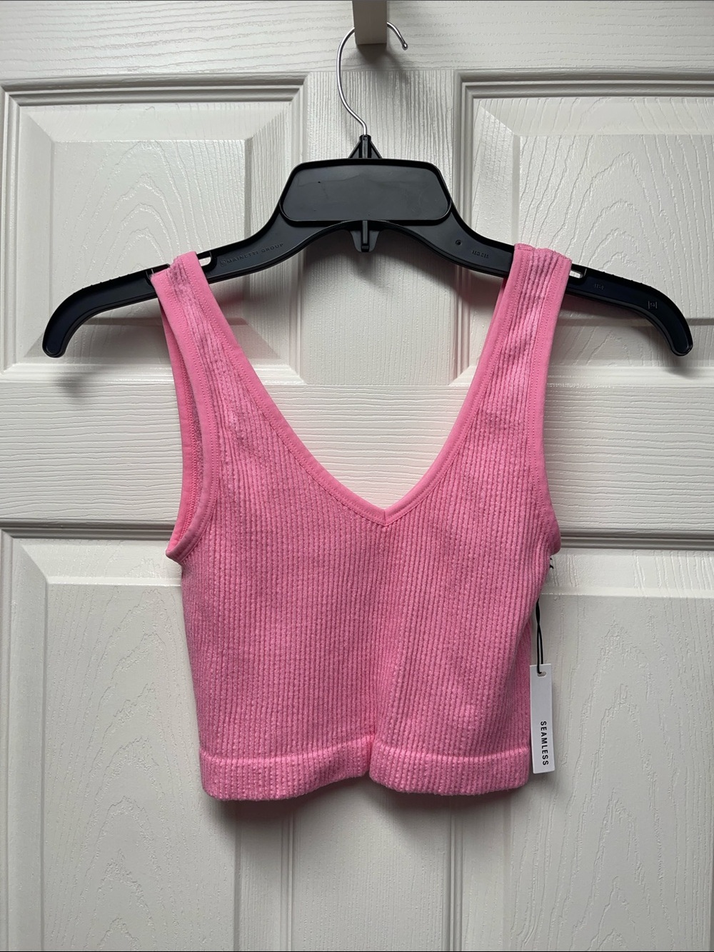 Forever 21 Bubblegum Pink Ribbed V-Neck Crop Top